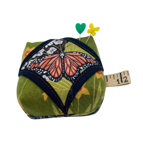 Jan Tharp Cathedral Window Pin Cushion - Image 7