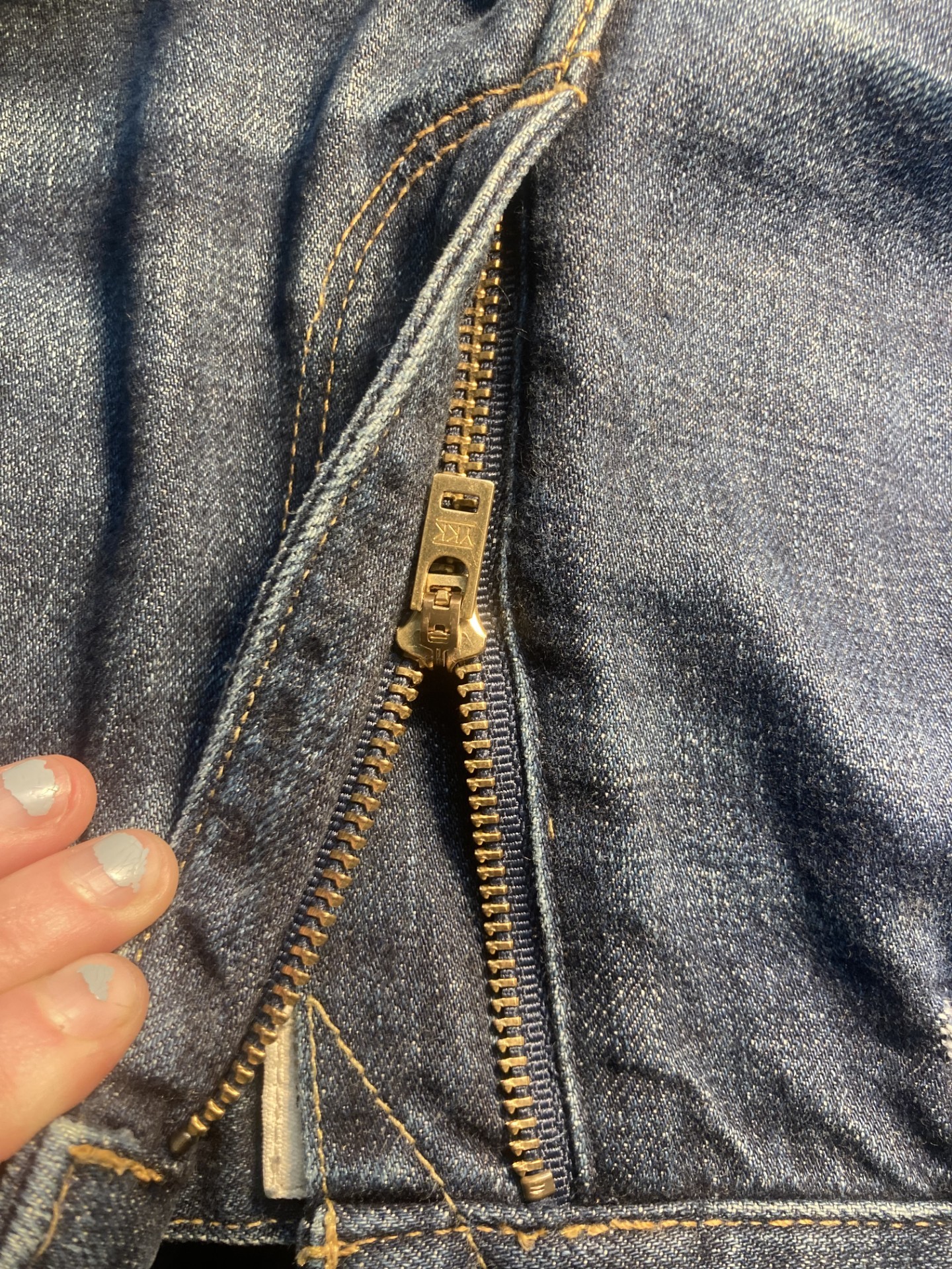 Mending Workshop: Pants Zipper Replacement - December 2026